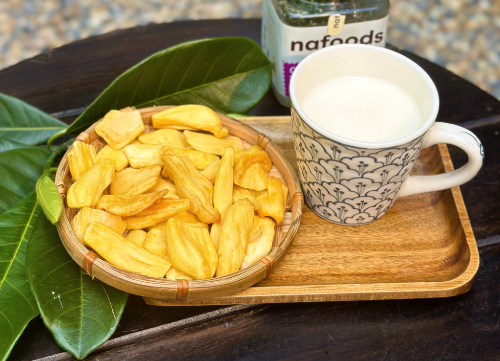 Mít sấy Nanest